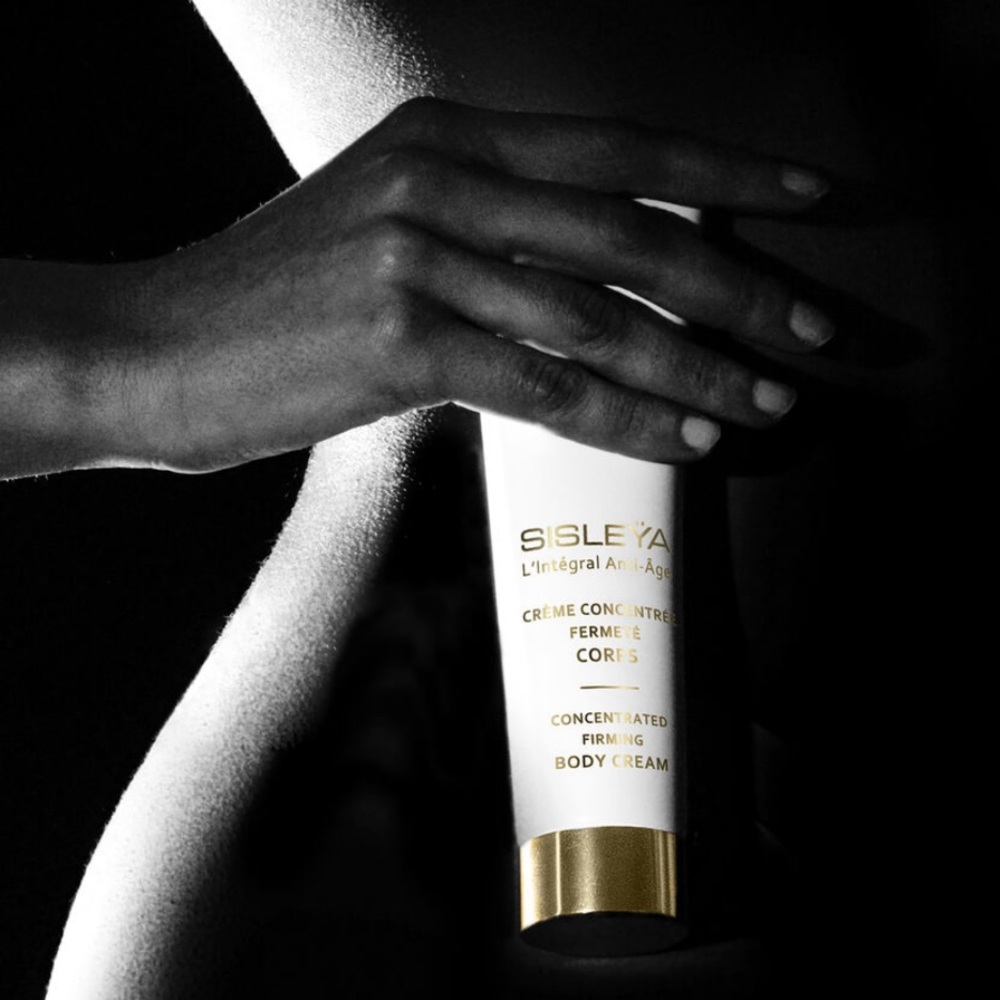 🏅Award Winning:Sisleÿa L'Integral Anti-Age Concentrated Firming Body Cream